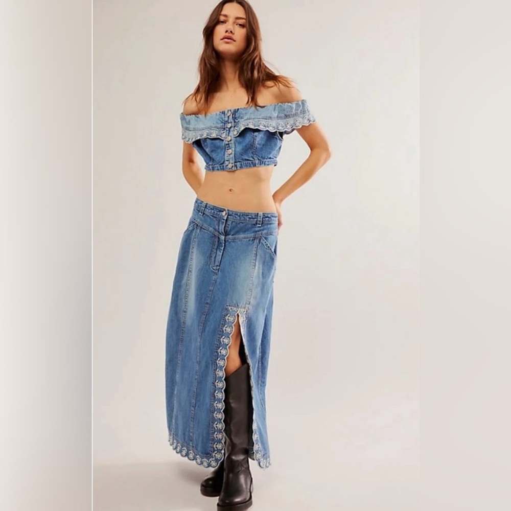 NWOT Free people kora two piece coord set embroidered denim crop top skirt